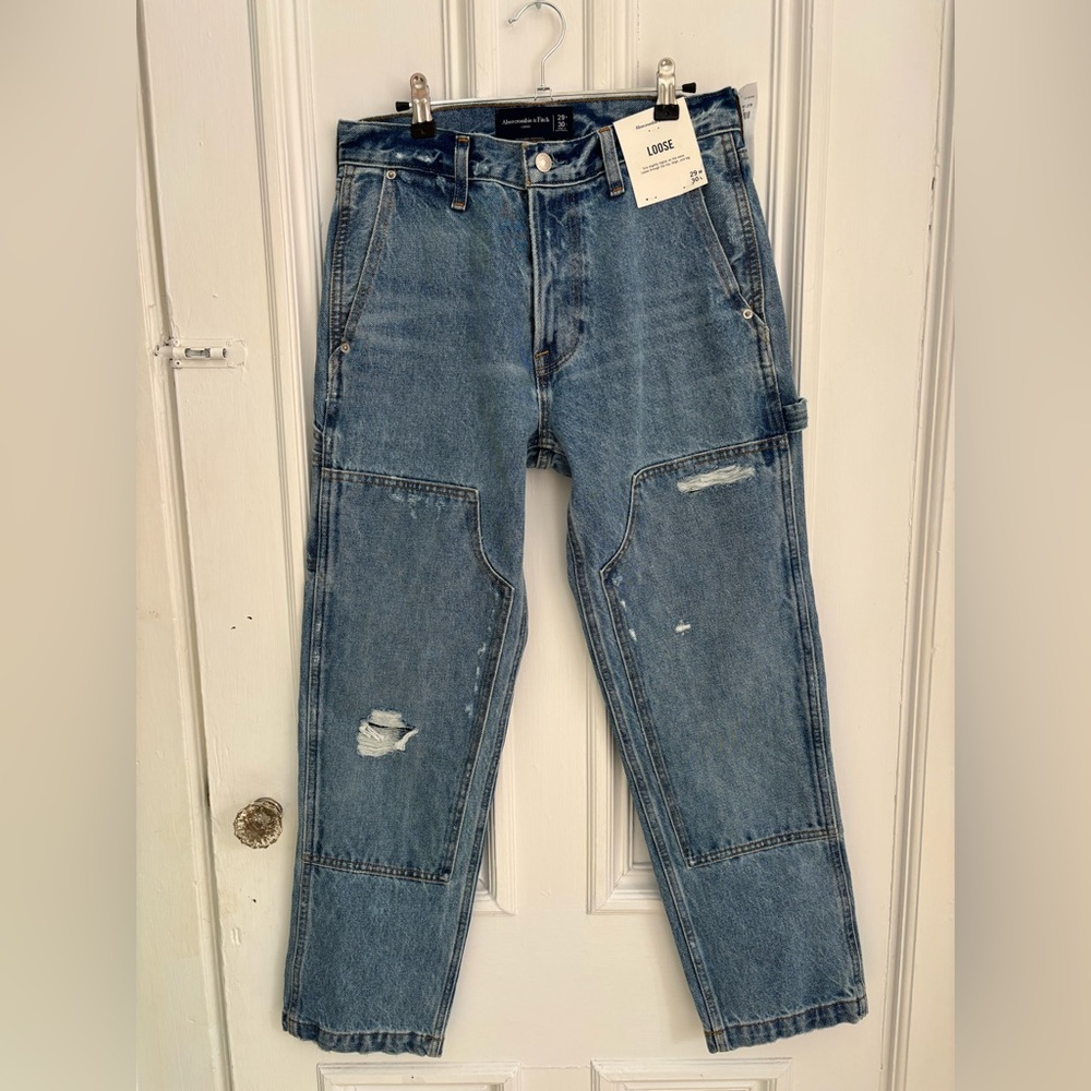 Abercrombie And Fitch Men’s Jeans Loose Fit Distressed NWT 29-30 Dbl Knee